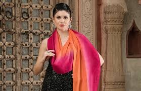 is pashmina water resistant or waterproof