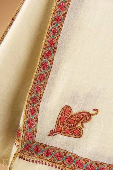 history of Kashmiri Sozni embroidery - Close-up of Badam motif in Kashmiri Sozni embroidery