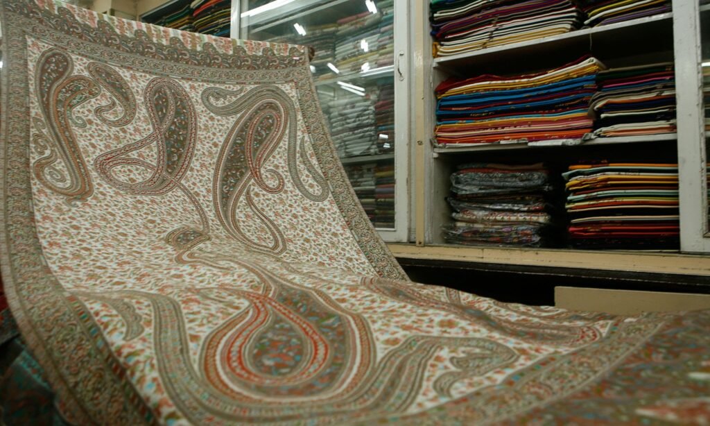 vintage pashmina shawl value